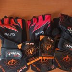 دستکش نیم پنجه بدنسازی